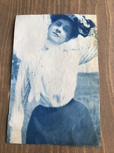 Antique Photo 1909 Cyanotype Gorgeous Young Lady Fashion Wasp Waist - Picture 1 of 4