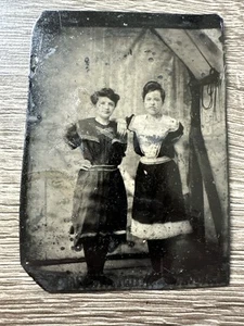 Fotografía antigua tipo tinte hermosas mujeres jóvenes niñas 1800 tipo lata 1/6 plato - Imagen 1 de 2