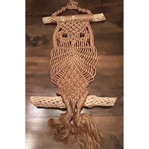 Búho macramé vintage decoración colgante de pared boho chic arte popular bohemio árbol neutro - Imagen 1 de 5