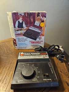 MRC Railpower 1250 Power Pack Hobby Transformer for HO, N or Z Train Sets - Picture 1 of 3
