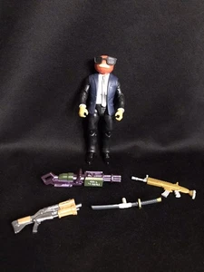 Fortnite 4" Contract Gillar Actionfigur - Bild 1 von 5