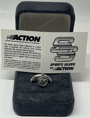 #24 Jeff Gordon / William Byron - 925 Sterling Silver - Charm Ring Size 7 Cover