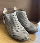 Time & True Ladies Tan Zip-Up Memory Foam Ankle Boots Size 8.5