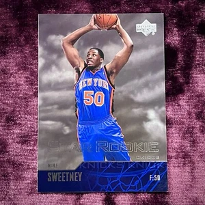 Mike Sweetney 2003 Upper Deck RC Georgetown Hoyas Legend NY Knicks Rookie Jersey - Picture 1 of 2