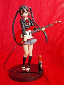 ¡EN CAJA! K-ON! FIGURA AZUSA NAKANO SQ BANPRESTO ALTURA 8.7" 22cm ESCALA 1/7 ANIME - Imagen 1 de 11