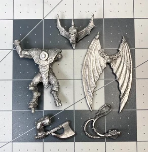 Original BLOODTHIRSTER OF KHORNE GREATER DEMON Realm of Chaos oldhammer OOP N25 - Picture 1 of 2