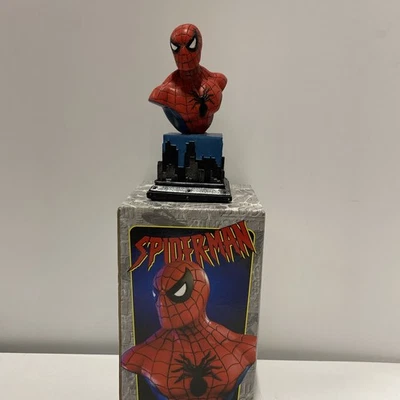 Mini busto Bowen Designs Spider-man Marvel #9935/12000 Foto 1 de 4