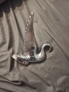 VTG SWAN CHROME HOOD ORNAMENT COLLECTOR PC. TRUCK/RAT ROD/AUTO Large 7 1/4" tall - Picture 1 of 7