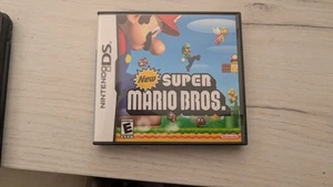 New Super Mario Bros DS USA Spiel Originalverpackt Anleitung Vorder- & Rückseite fehlt - Bild 1 von 7