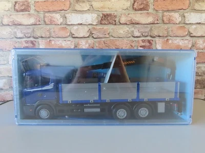 EMEK #50404 Scania R Truck & Crane 1:25 Plastic Model (Sealed) Memorabilia - Image 1 of 4