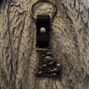 SCHLÜSSELANHÄNGER RING DISNEY MICKEY MOUSE BUCHSTABE L MESSING LEDER - Bild 1 von 7