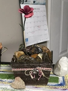 River ROCK ART In A Pot Tabletop 3Lbs. Natural River Quartz Citrine & Mica Rocks - Picture 1 of 9