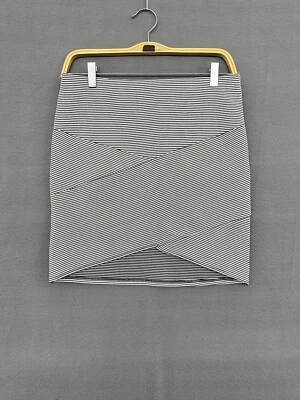 FOREVER 21 Skirt Pencil Mini Ribbed Striped Stretch Black White Size Large - Image 1 of 4