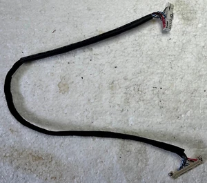 Grundig LVDS Panel Kabel S-901-600 E209436 aus 32GHB5946 - Bild 1 von 7