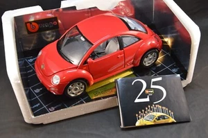 BBURAGO 1/18 VOLKSWAGEN NEW BEETLE 1998 GOLD COLLECTION ROSSO COD.3342 ITALY - Foto 1 di 7