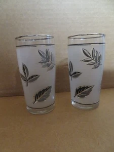 2 Libbey Silber Laub Blatt Saft Gläser mattiert Mid Century 4" hoch - Bild 1 von 7
