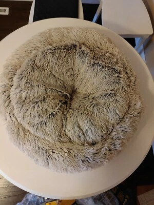 Friends Forever PET63DU5236 Donut Beds for Medium Small Cat and Dog - Image 1 of 4