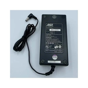 Ast ADP-BK 19V 1.6A 30W 5.5x2.1mm AC Adapter Transformer - Picture 1 of 3