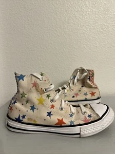 CONVERSE ALL STAR CHUCK TAYLOR GIRLS SNEAKERS SIZE 1 (PRE-OWNED) - Picture 1 of 12