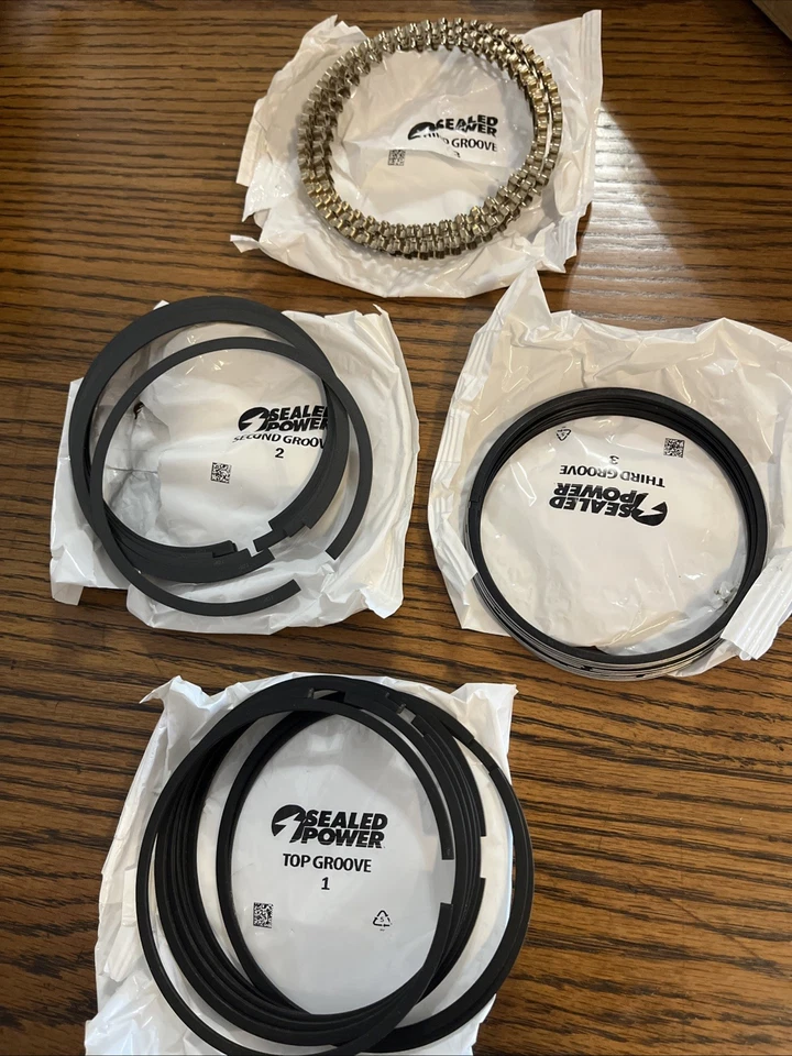 Juego de anillos de pistón Power Moly sellado E301K30 Foto 1 de 4