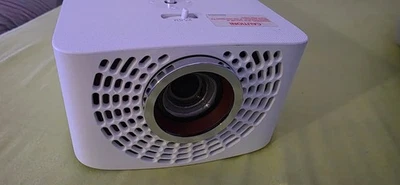 LG Beamer Mini Pro (PF1500G) – Full HD Mini-Kino im Originalkarton! - Bild 1 von 4