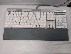 Corsair K70 RGB MK.2 SE RAPIDFIRE Mechanical Keyboard Cherry MX Speed White - Picture 1 of 10