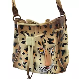 Sukriti handbemalte Schultertasche aus echtem Leder Tierdruck Tiger Neu mit Etikett - Bild 1 von 11