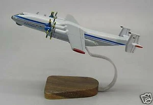 AN-22 Antonov Antheus Cook AN22 Avión Escritorio Madera Modelo Pequeño Nuevo - Imagen 1 de 1