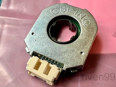 CUI AMT232A-V 12-bit Rotary Encoder Kit, Straight (Radial), for 2-8mm Shaft - Image 1 of 4