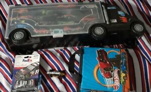 Hot Wheels & Matchbox HUGE LOT Cars With Semi-Truck Carrying Case Vintage