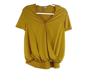 Alya Women's Size M Gold Pull Over Wrap Knit Top Francesca's - Picture 1 of 3