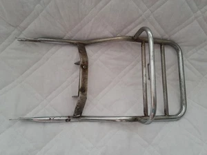 Gepäckträger einer Honda SS50 - Bild 1 von 6
