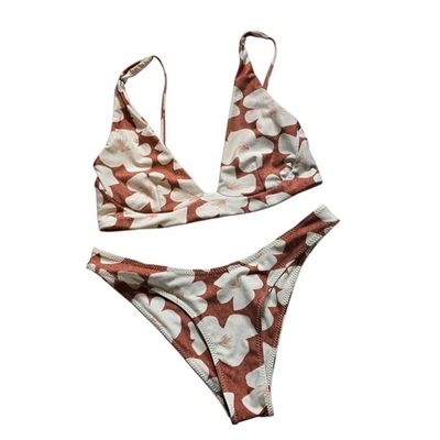 Conjunto de bikini Stone Fox Swim Indo Tile Sol Top Puka Bottoms talla mediana Foto 1 de 4