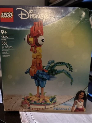 New Moana Lego HeiHei  Set 43272 With Bent Corner/ Damaged Box - Image 1 of 4
