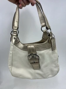 Borsa a tracolla Coach F17219 Soho Lynn in pelle metallizzata Hobo oro lucido - Foto 1 di 11