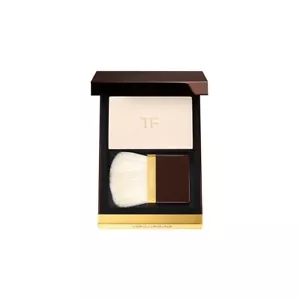 Tom Ford Translucent Finishing Powder 01 ALABASTER NUDE - Size 0.31 Oz. / 9 g - Picture 1 of 1
