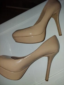 Jessica Simpson Beige Patent Leather Platform Stiletto Pumps 9.5B - Picture 1 of 5