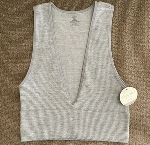 NWT Women’s Arizona Body Seamless V-Neck Bralette Size M ~ Gray - Picture 1 of 4