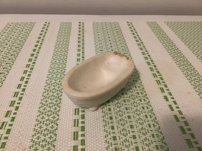 Vintage Porcelain Doll House Size Bath Tub And Sink 3 1/4 x 1 1/4 inch - Image 1 of 3