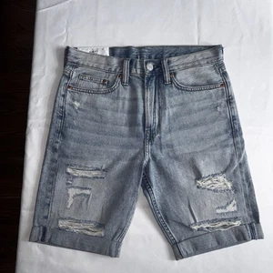 H&M &DENIM Men /Youth Slim Fit 28 Shorts Distressed Bottoms Blue Denim Jean NWT - Picture 1 of 9