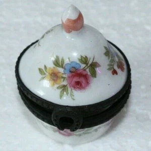 pretty probably limoges  pill trinket box dome shape metal mounts hand painted  - Picture 1 of 4