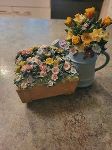 Beautiful San Francisco Music Box Co Flowers Watering Can Plays EDELWEISS - Picture 1 of 16