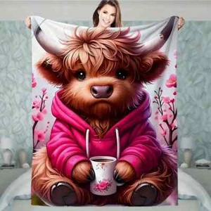 Cosy & Cute Scottish Highland Cow In Hoodie Fleece Blanket Gift - 150cm * 200cm - Picture 1 of 5