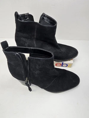 Old Navy Women's Black Ankle Boots Side Zippers Suede Block Heel Causal Shoes 8 - Image 1 of 4