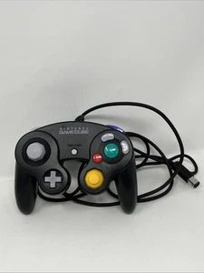 Offizieller GameCube Controller kabelgebunden schwarz getestet funktioniert in gutem Zustand - Bild 1 von 6