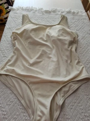 Catalina Women’s One-Piece Ivory Ribbed Swimsuit Ruched Sides Sz 1X  (16W-18W)  - Image 1 of 4