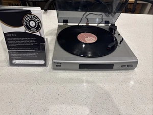 SISTEMA TOCADISCOS ESTÉREO AUTOMÁTICO SONY PS-LX76 MIDI HIFI PLATEADO - FRANQUEO - Imagen 1 de 15