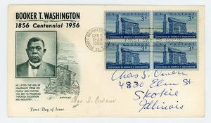 1956 - Scott #1074 - 3¢ Booker T. Washington Centennial -  Block of 4 - Picture 1 of 2