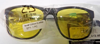 Foster Grant Sunglasses Ramble Black Plastic Frames Tinted Comfortable Glasses - Image 1 of 4