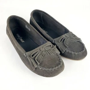 Mocasines Minnetonka Kilty para mujer gris talla 7 carbón - Imagen 1 de 10